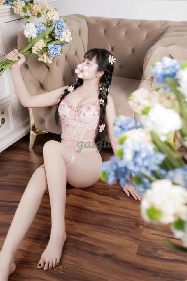 Thuỳ Trang - Yêu C… 30万 胡志明市