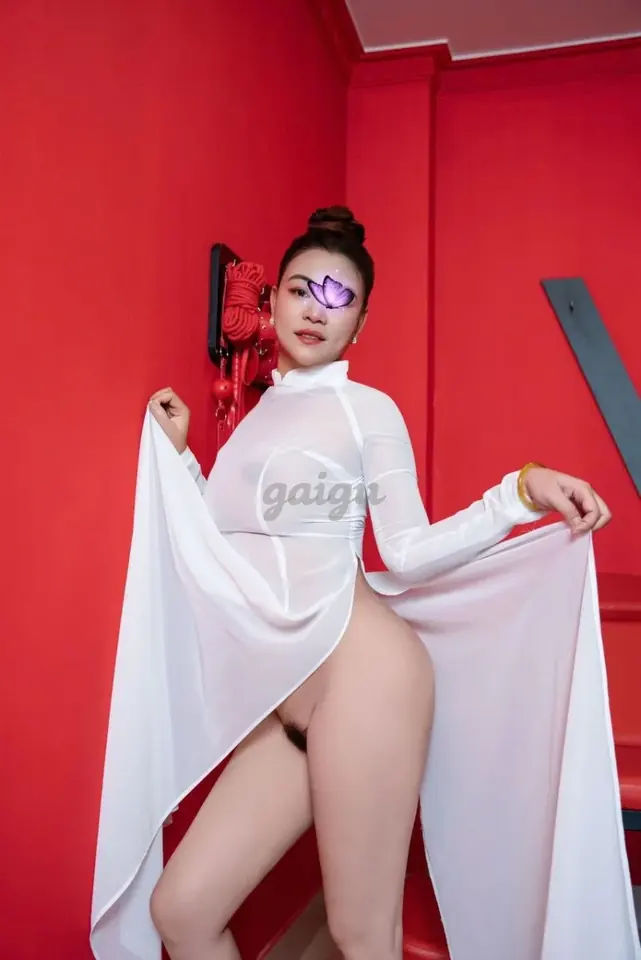 Gai miền tây như q… 30万 胡志明市