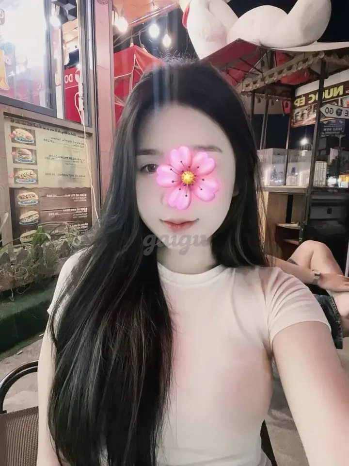 HOT PHƯƠNG NHI 2k4 G… 岘港市 90万