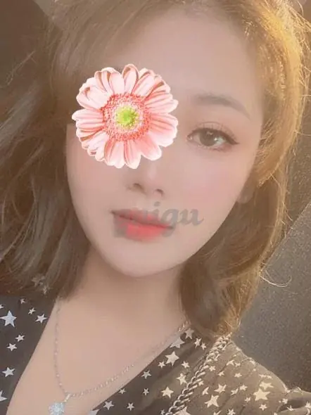 QUỲNH MAI🔥XINH NHƯ… 100万 胡志明市