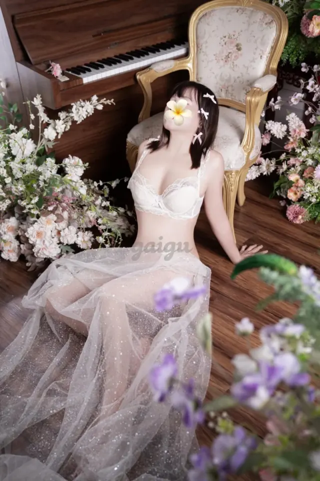 Thùy Dung:CHIỀU KH… 25万 平阳省